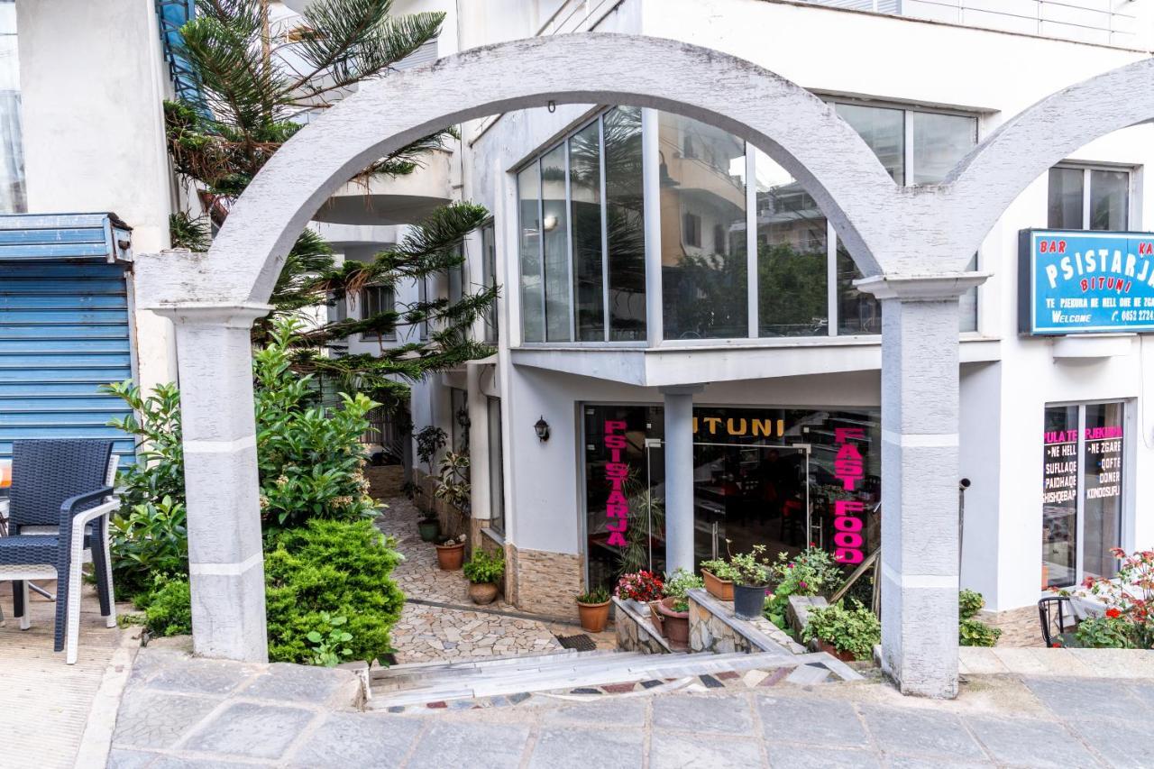 Work-Friendly Central Apartments, Sarandë エクステリア 写真