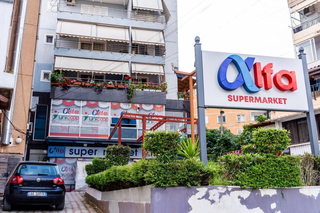 Work-Friendly Central Apartments, Sarandë エクステリア 写真