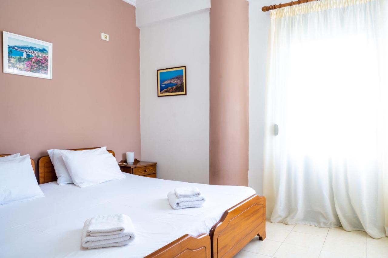 Work-Friendly Central Apartments, Sarandë エクステリア 写真