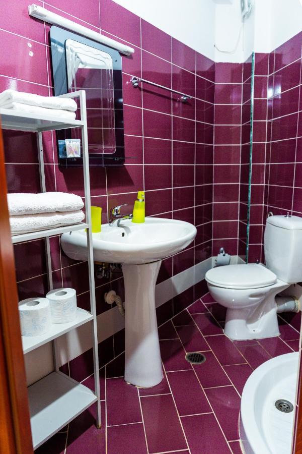 Work-Friendly Central Apartments, Sarandë エクステリア 写真