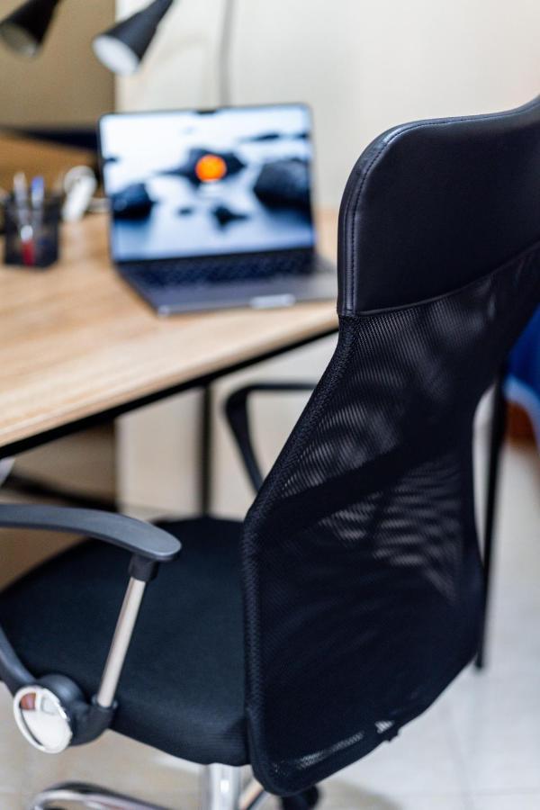 Work-Friendly Central Apartments, Sarandë エクステリア 写真