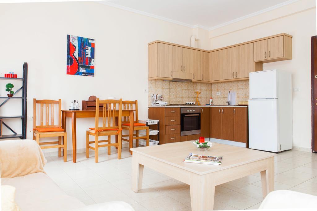 Work-Friendly Central Apartments, Sarandë エクステリア 写真